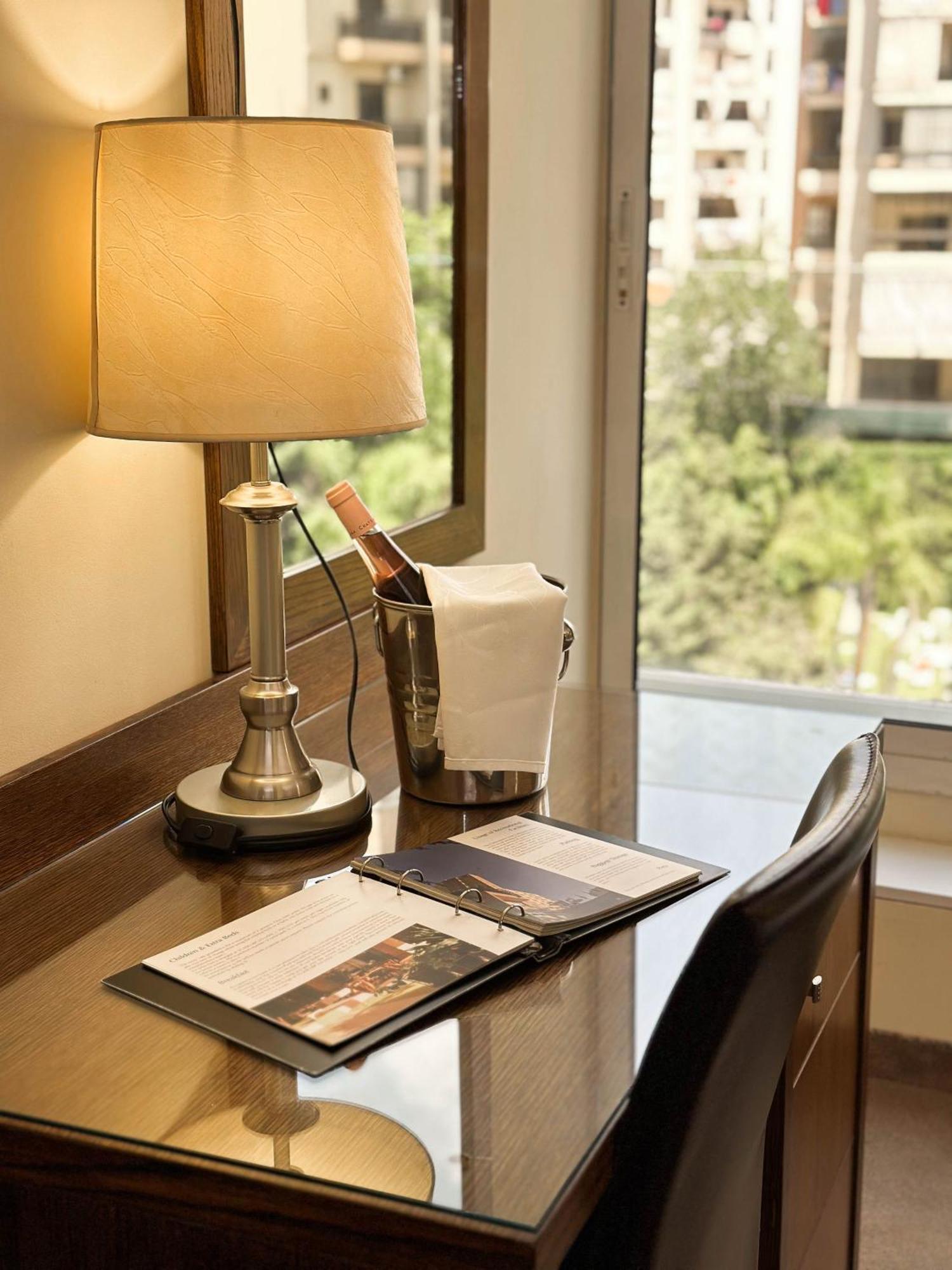 Cosmopolitan Hotel Beirut Exterior photo